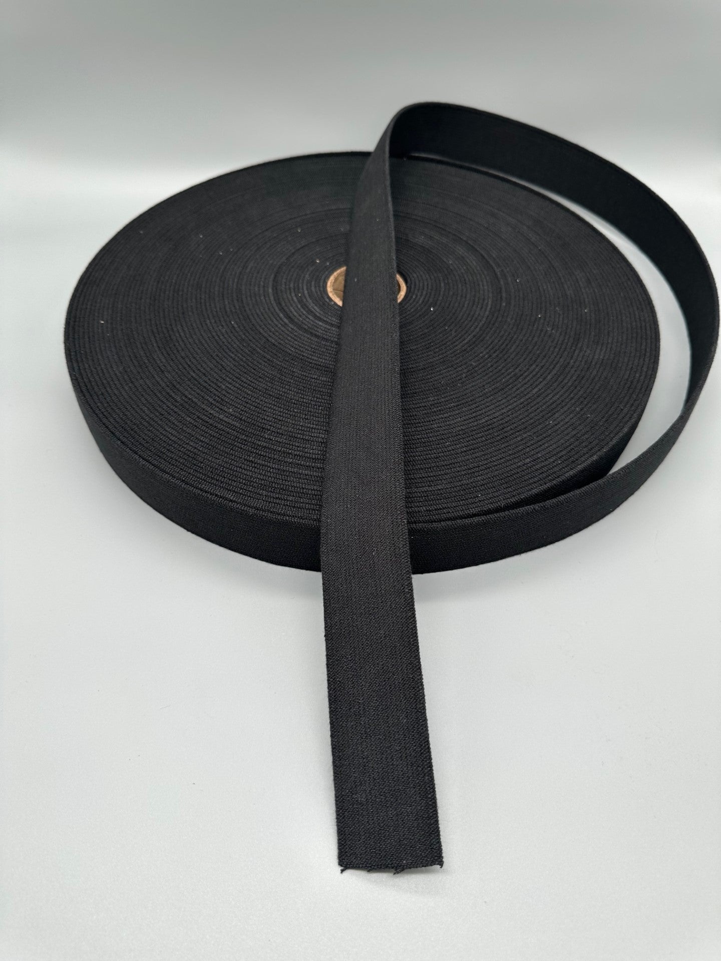 3.8 cm cotton elastic for thigh boots and chest straps by the meter