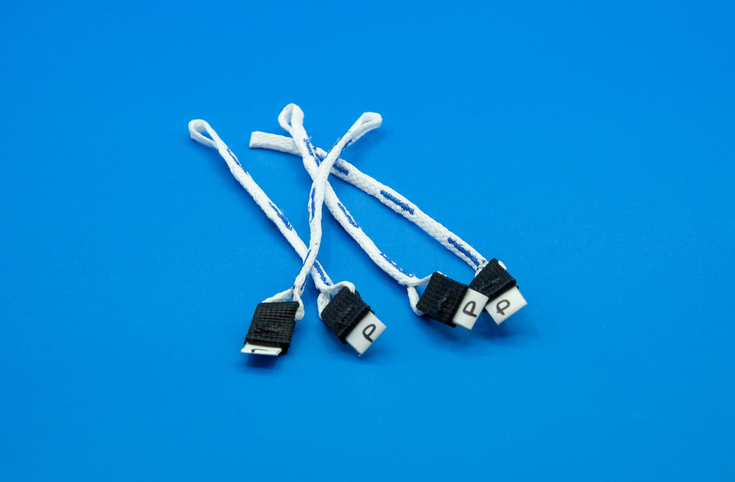 Basik main sail flexible connections