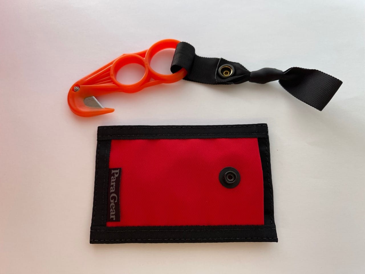 Z-Knife plastic hanger cutter