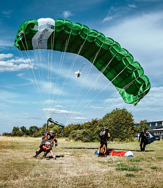 Tandem Twin Canopies